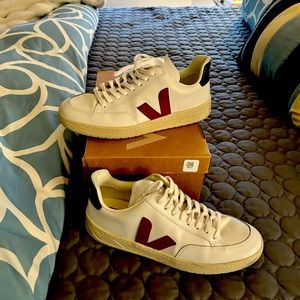 Veja Men’s V-12 Marsala Leather Sneaker